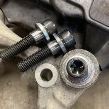 Load image into Gallery viewer, OG9-5 W/Cobalt Brembo Calipers