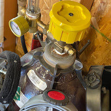 Load image into Gallery viewer, Weld Cylinder Hook - Five Point