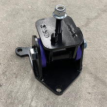 Load image into Gallery viewer, 9-5 HD Transmission Lower Mount