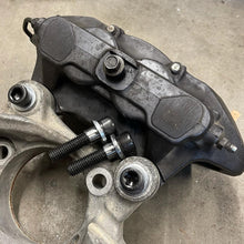 Load image into Gallery viewer, NG9-3 W/Cobalt Brembo Calipers

